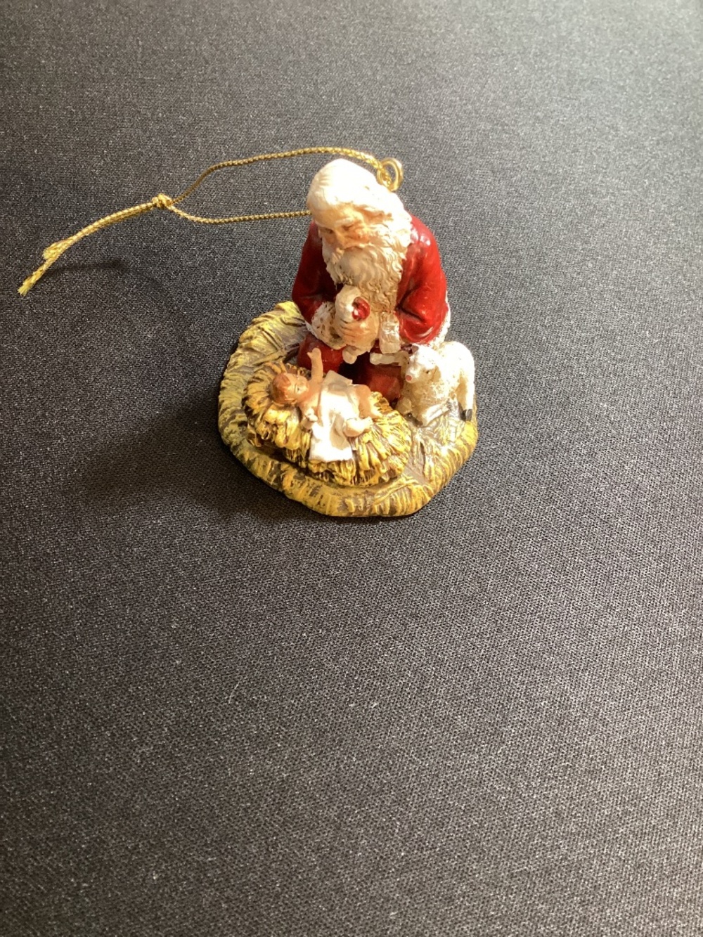 CHRISTMAS Kneeling Santa